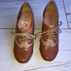 Chelsea Crew Matrix heels, EU 37/US 6.5